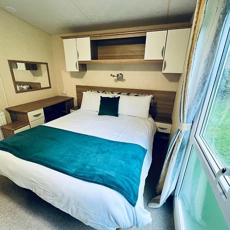 2 Bedroom Caravan Lg13, Shanklin, Isle Of Wight Dış mekan fotoğraf