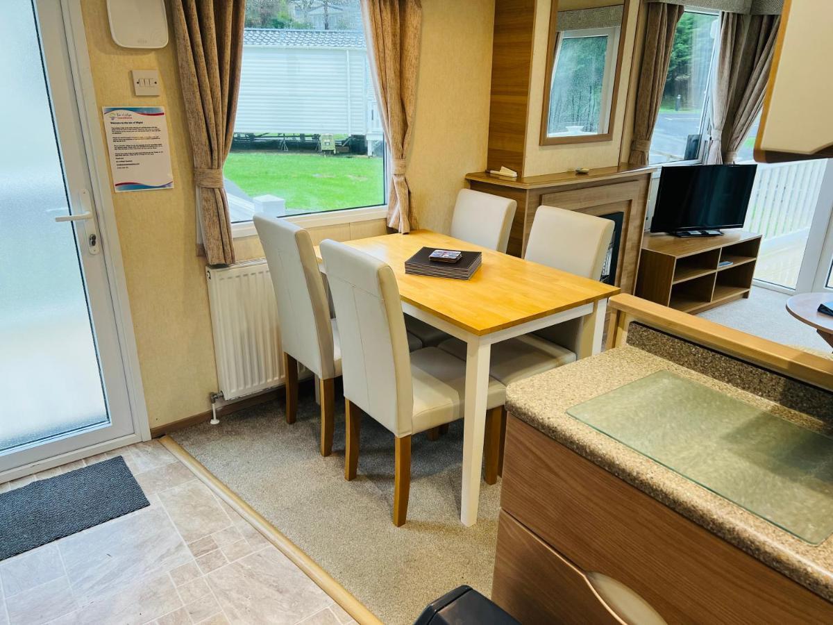 2 Bedroom Caravan Lg13, Shanklin, Isle Of Wight Dış mekan fotoğraf